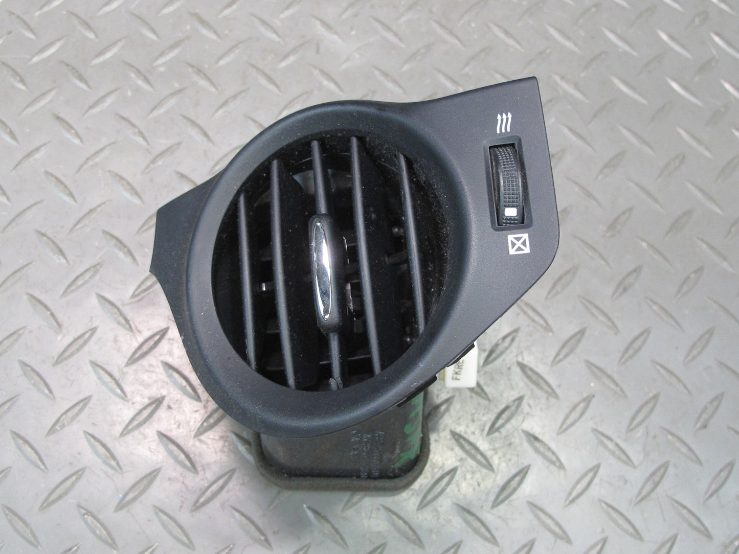 07-10 Lexus Is-f  IS350 IS250 Right & Left Side Dash A/C Heater Air Vent Set OEM