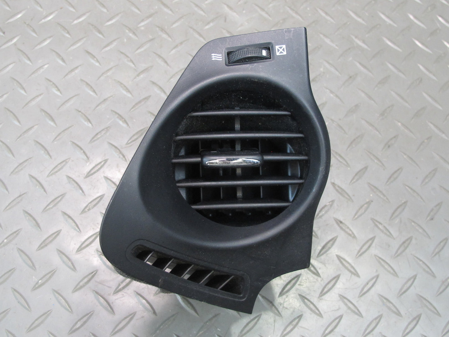 07-10 Lexus Is-f  IS350 IS250 Right & Left Side Dash A/C Heater Air Vent Set OEM