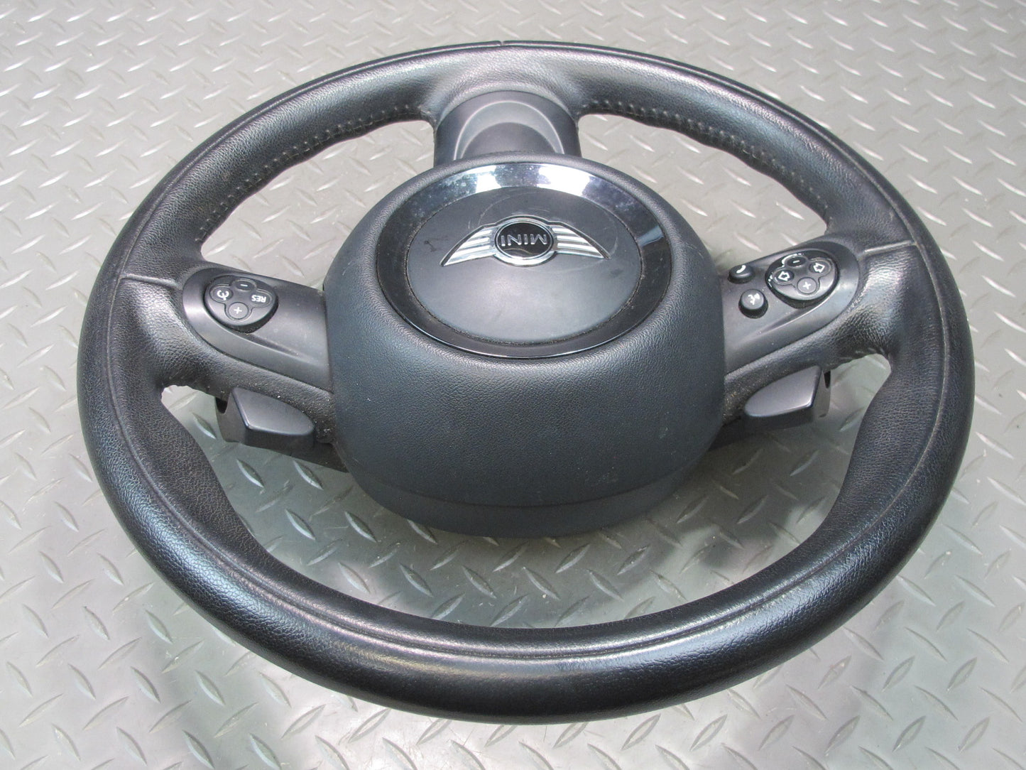 11-15 MINI R60 COUNTRYMAN FRONT LEFT DRIVER SIDE STEERING WHEEL W/ SRS AIRBAG OEM