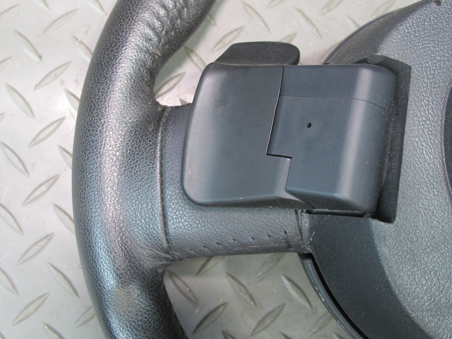 11-15 MINI R60 COUNTRYMAN FRONT LEFT DRIVER SIDE STEERING WHEEL W/ SRS AIRBAG OEM