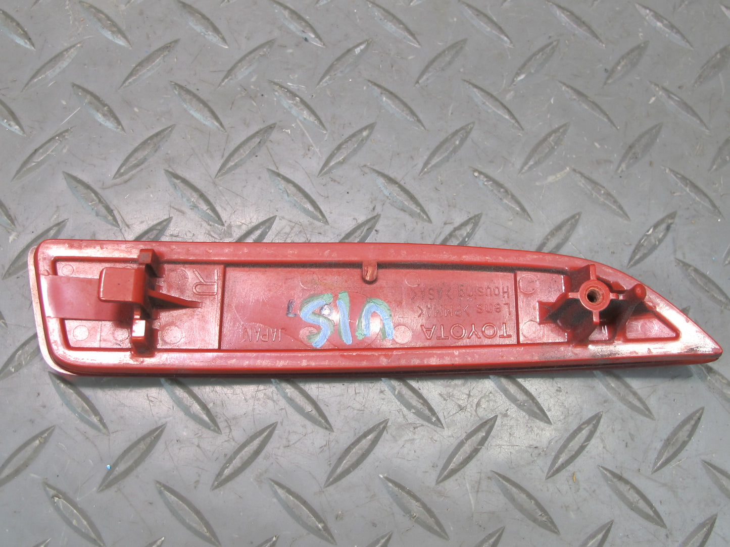 10-13 Lexus IS350 IS250 Convertible Set of 2 Rear Bumper Side Marker Light OEM