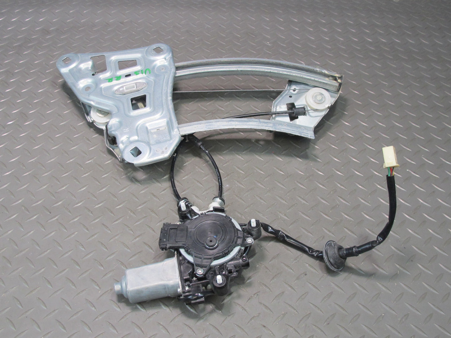 10-13 Lexus IS350 IS250 Convertible Rear Right Window Regulator w Motor OEM