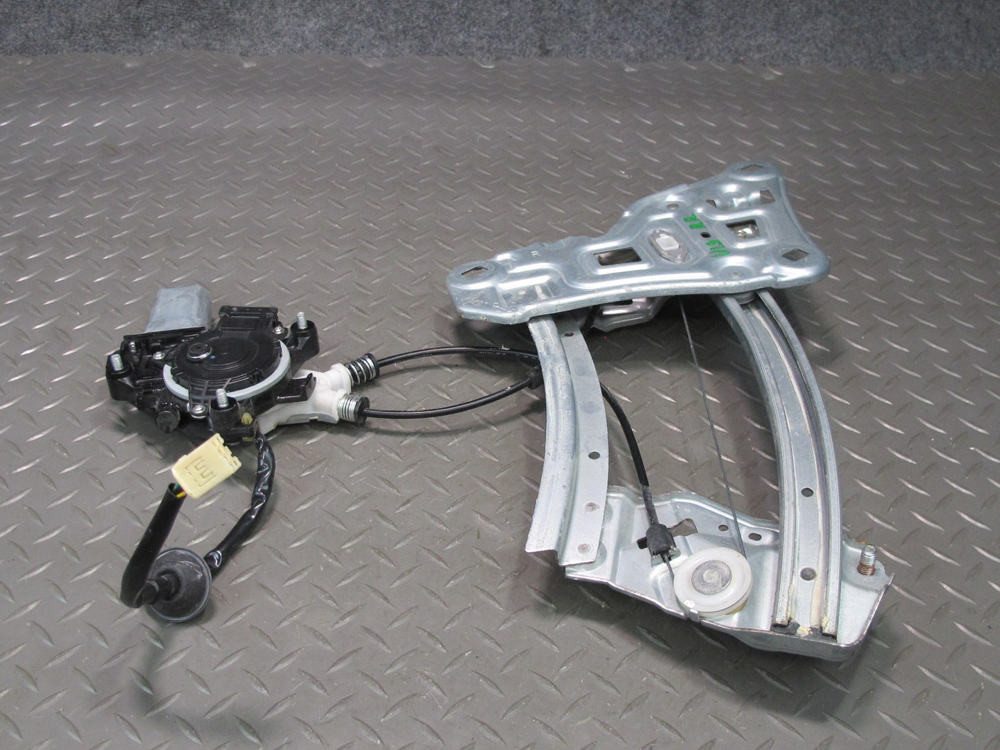 10-13 Lexus IS350 IS250 Convertible Rear Right Window Regulator w Motor OEM