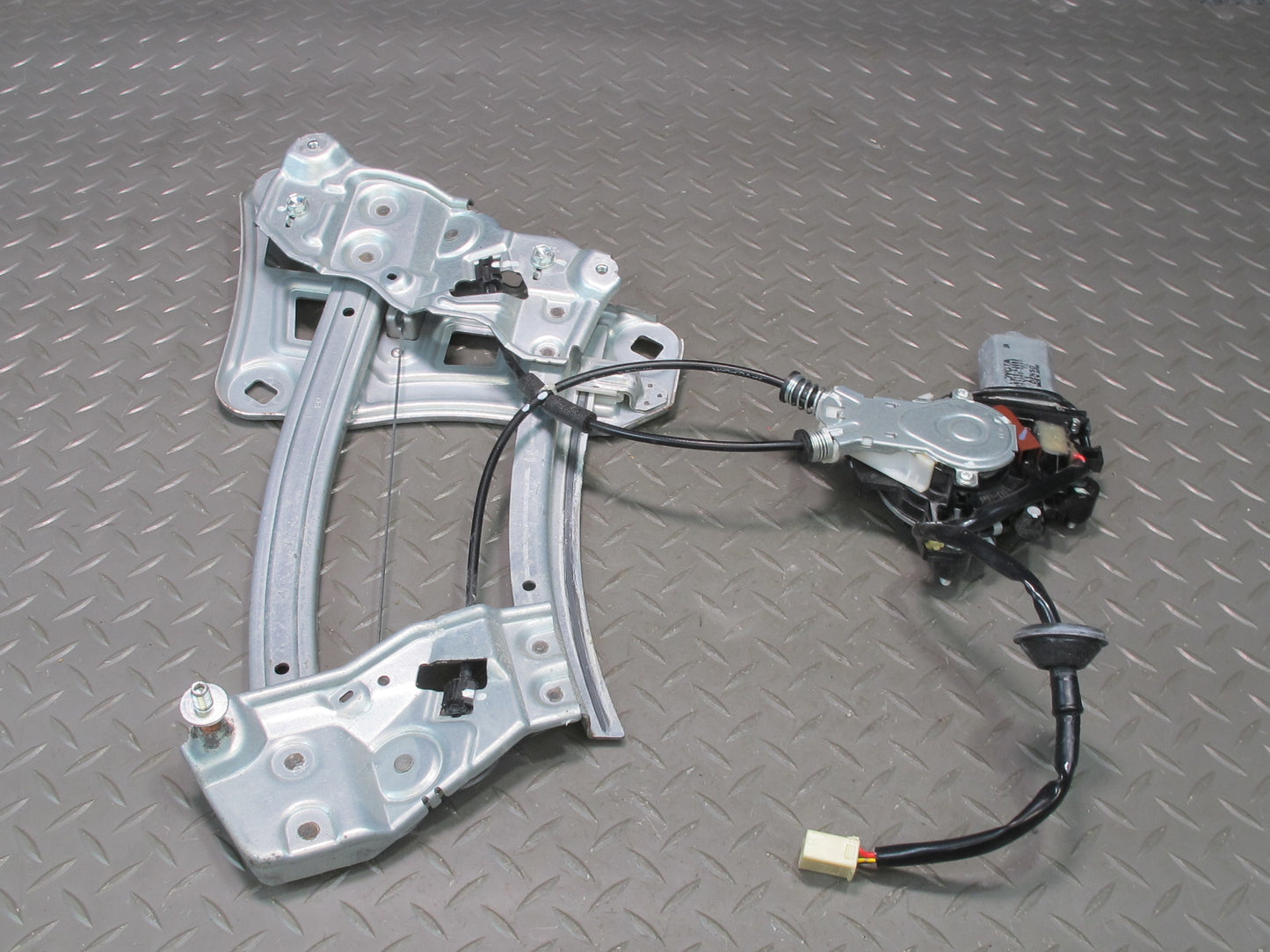 10-13 Lexus IS350 IS250 Convertible Rear Right Window Regulator w Motor OEM