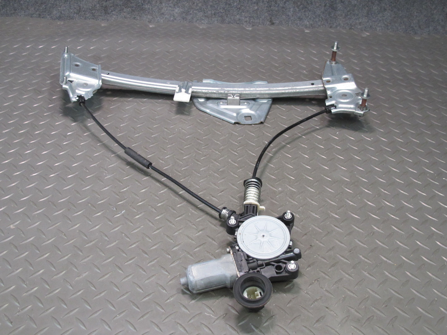 10-13 Lexus IS350 IS250 Convertible Front Right Window Regulator w Motor OEM