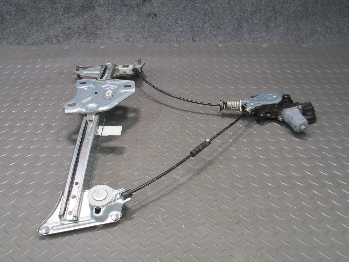 10-13 Lexus IS350 IS250 Convertible Front Left Window Regulator w Motor OEM