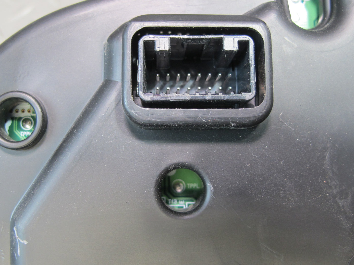 2010 Lexus GSE20L IS250 Convertible A/T Instrument Cluster Gauge Speedometer OEM