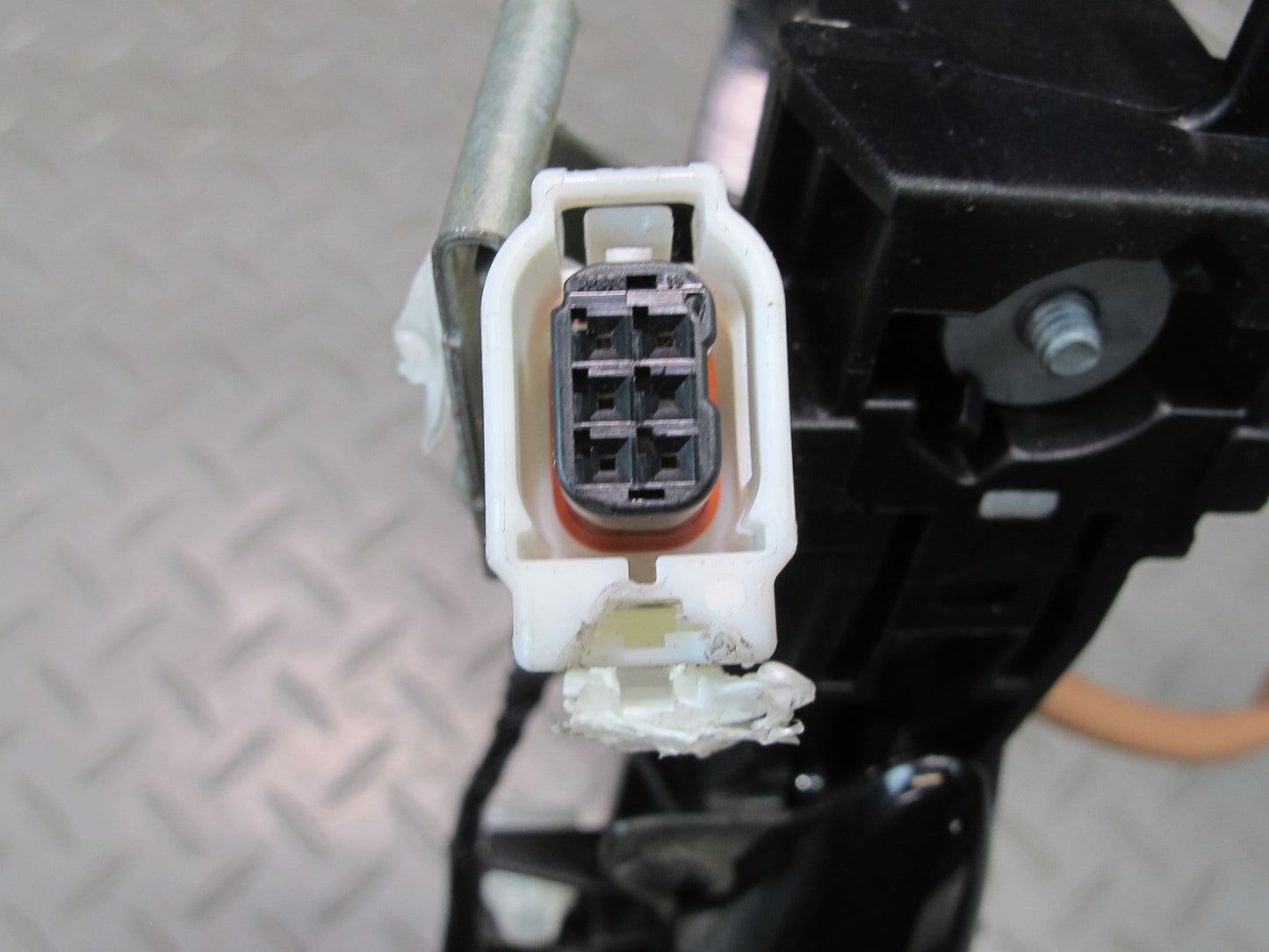 10-13 Lexus IS350 IS250 Convertible Front Left Door Exterior Handle Black OEM