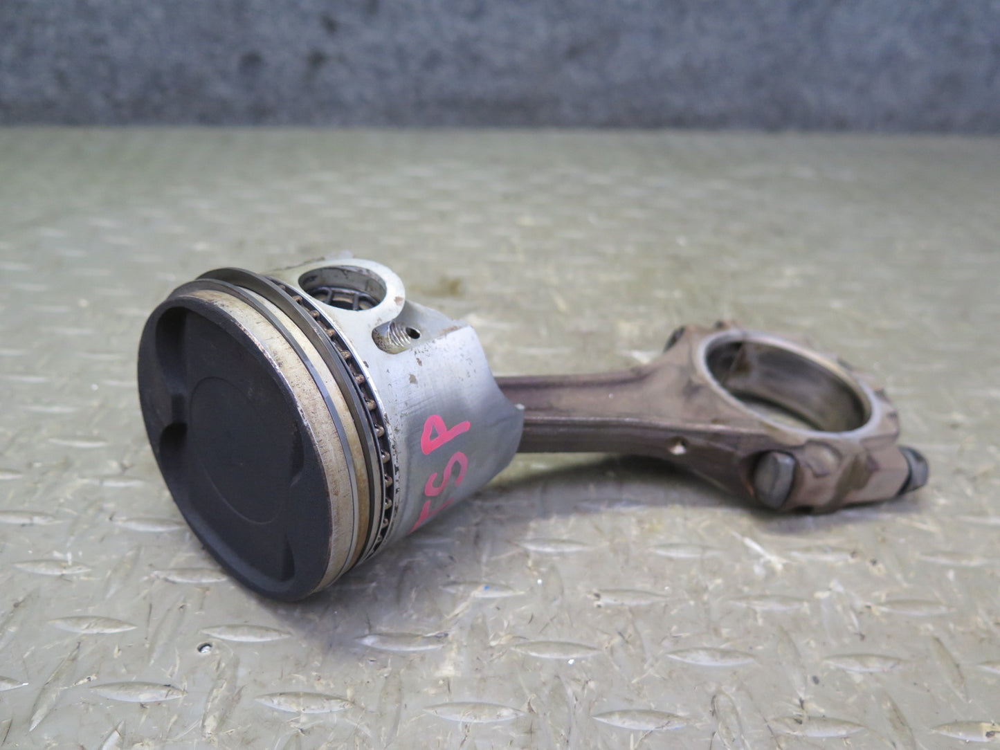 89-92 Toyota Supra MA70L MK3 7MGE NA Set of 5 Engine Piston w Connecting Rod OEM