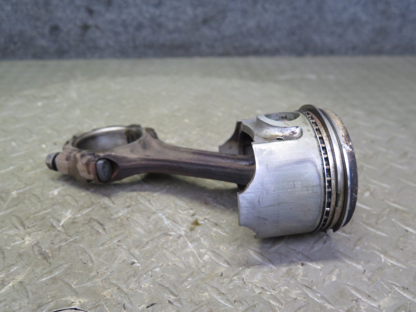 89-92 Toyota Supra MA70L MK3 7MGE NA Set of 5 Engine Piston w Connecting Rod OEM