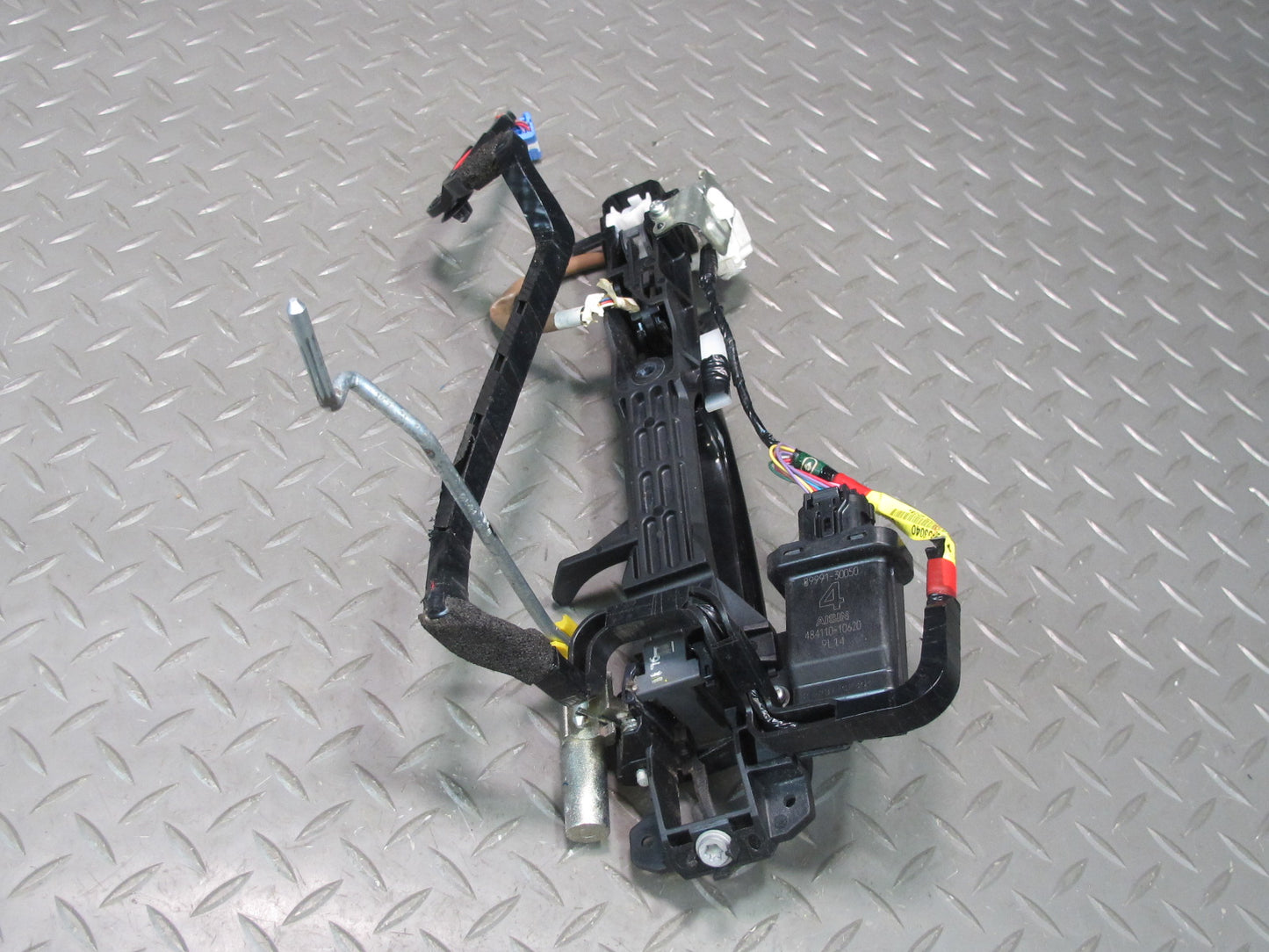 10-13 Lexus IS350 IS250 Convertible Front Left Door Exterior Handle Black OEM