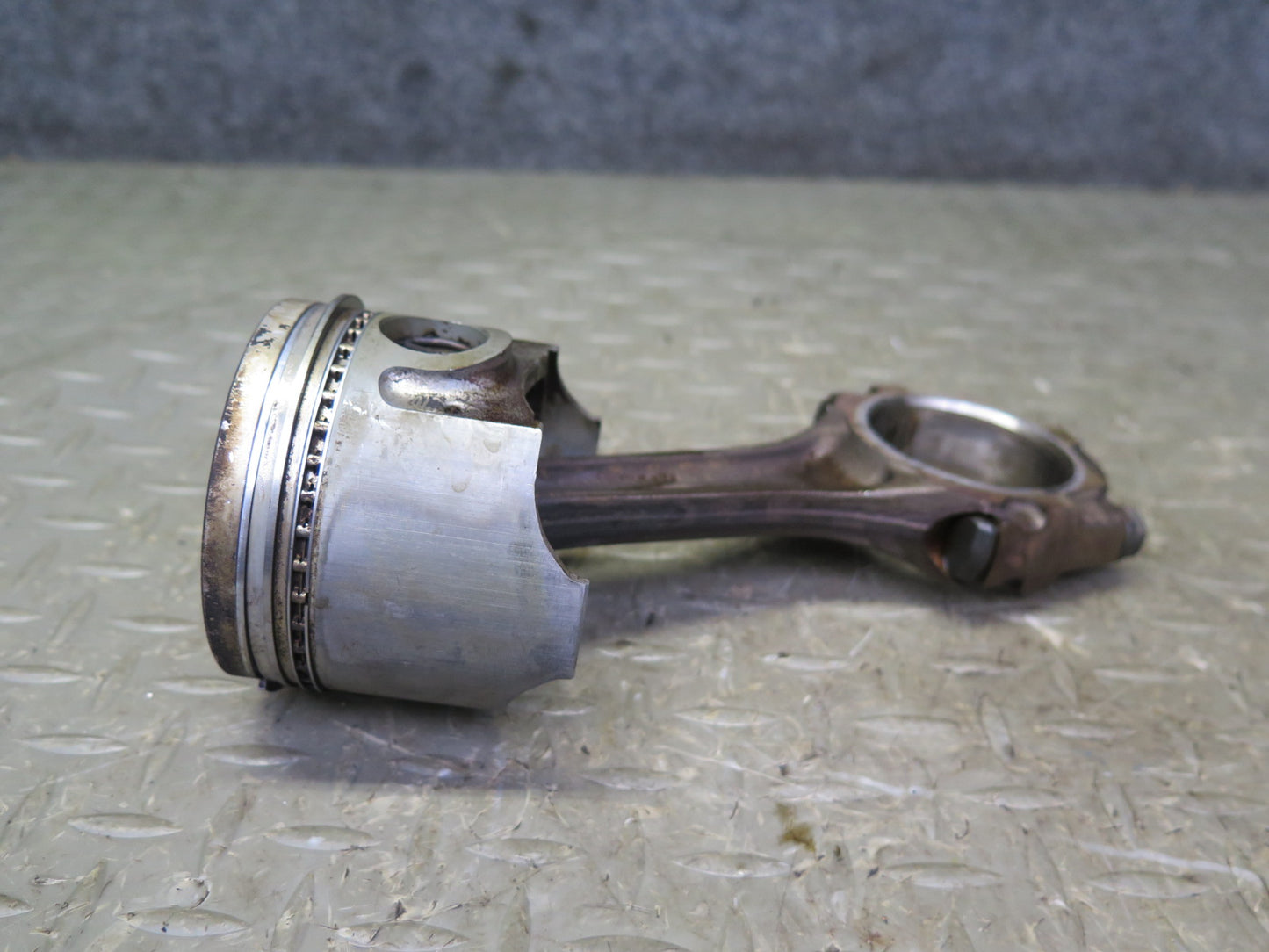 89-92 Toyota Supra MA70L MK3 7MGE NA Set of 5 Engine Piston w Connecting Rod OEM