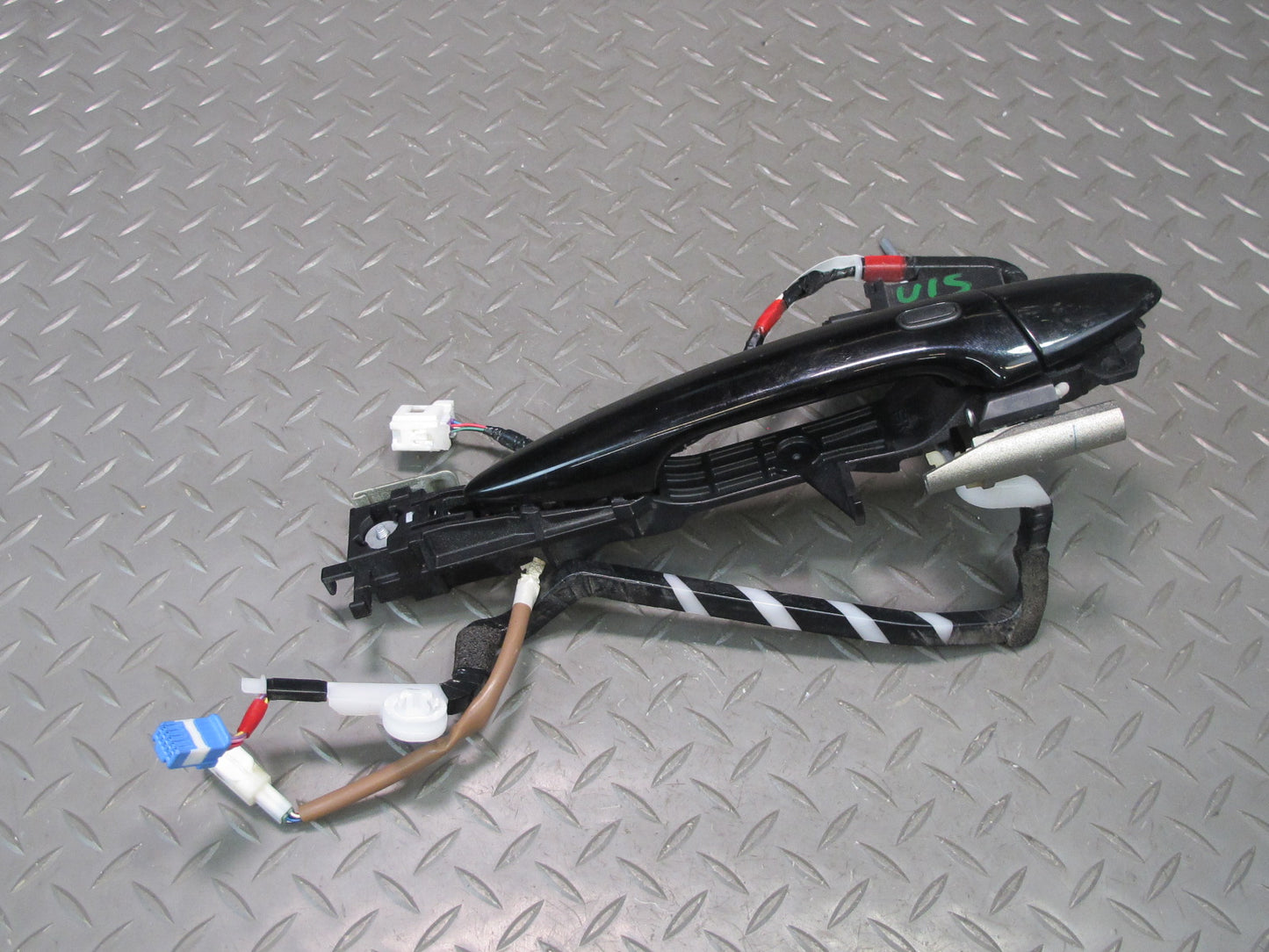 10-13 Lexus IS350 I250 Convertible Right Pass Door Exterior Handle Black OEM