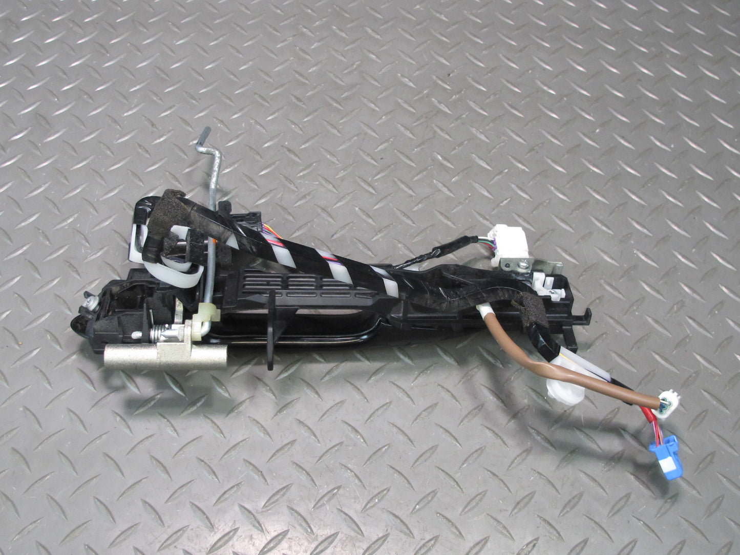 10-13 Lexus IS350 I250 Convertible Right Pass Door Exterior Handle Black OEM