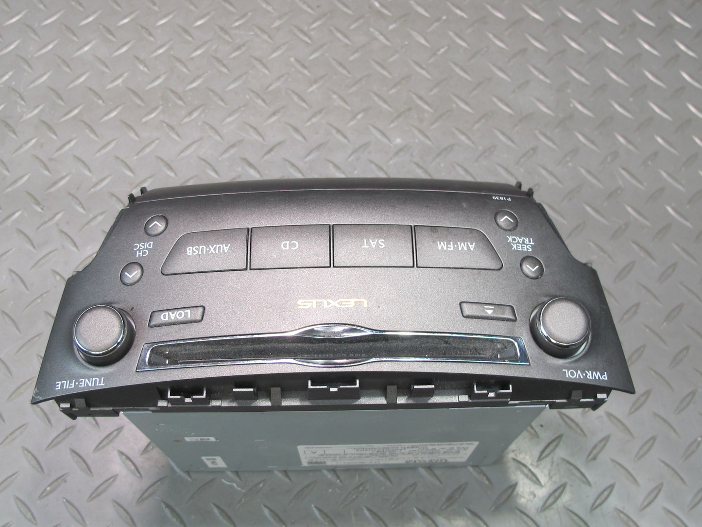 10-12 Lexus IS350 IS250 AM FM Radio CD Audio Stereo Receiver 86120-53A40 OEM