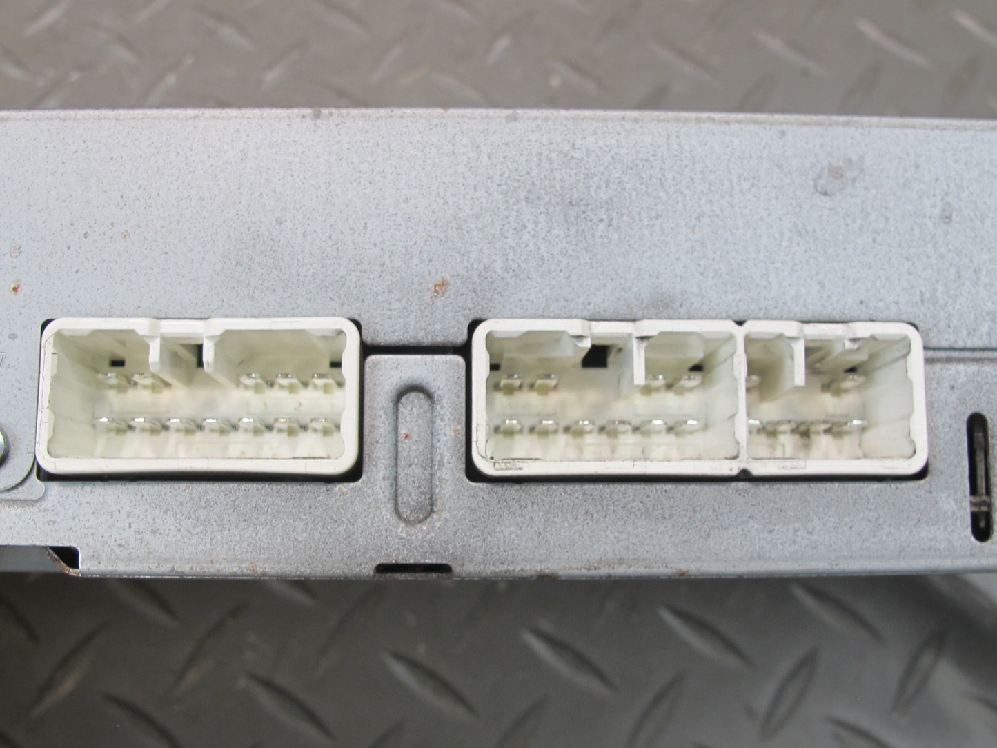 10-12 Lexus IS350 IS250 Conv Pioneer Radio Audio Amplifier AMP 86280-53130 OEM