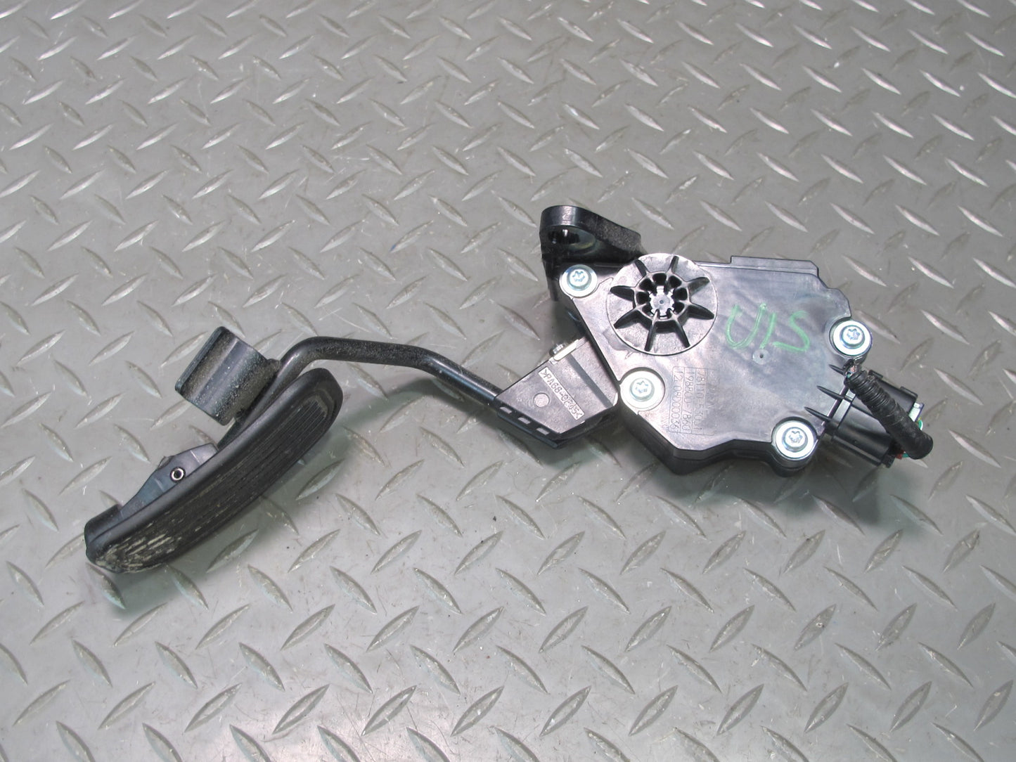 06-13 Lexus GSE20L IS350 IS250 RWD Gas Accelerator Pedal 78110-53031 OEM