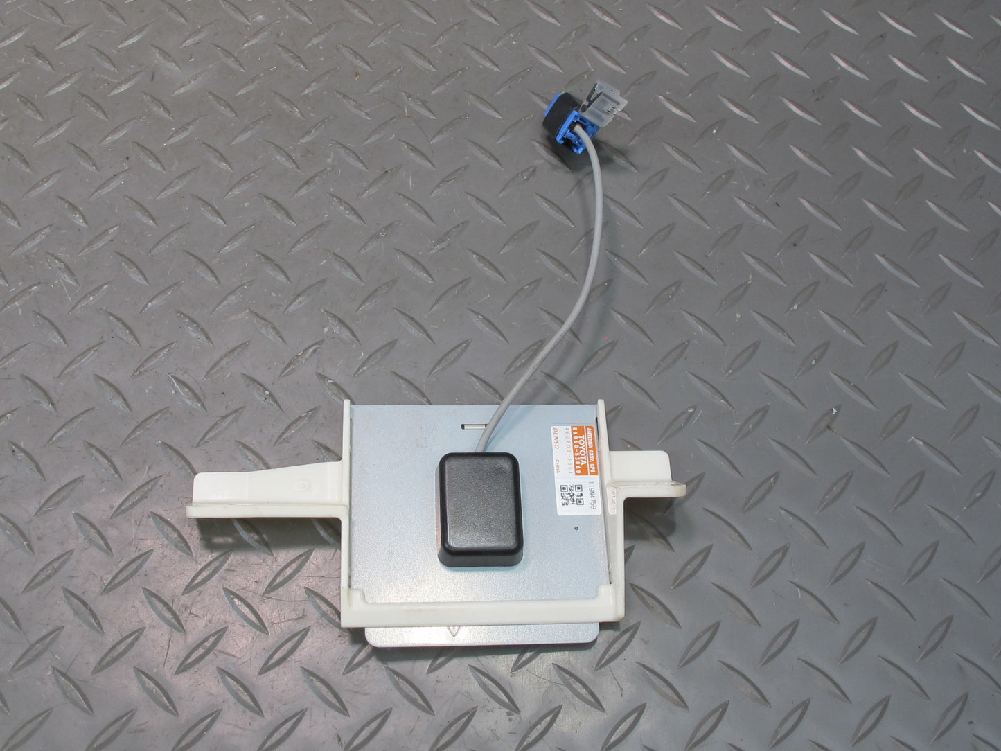 10-13 Lexus IS250 IS350 Conv GPS Navigation Antenna Module Unit 86860-53060 OEM