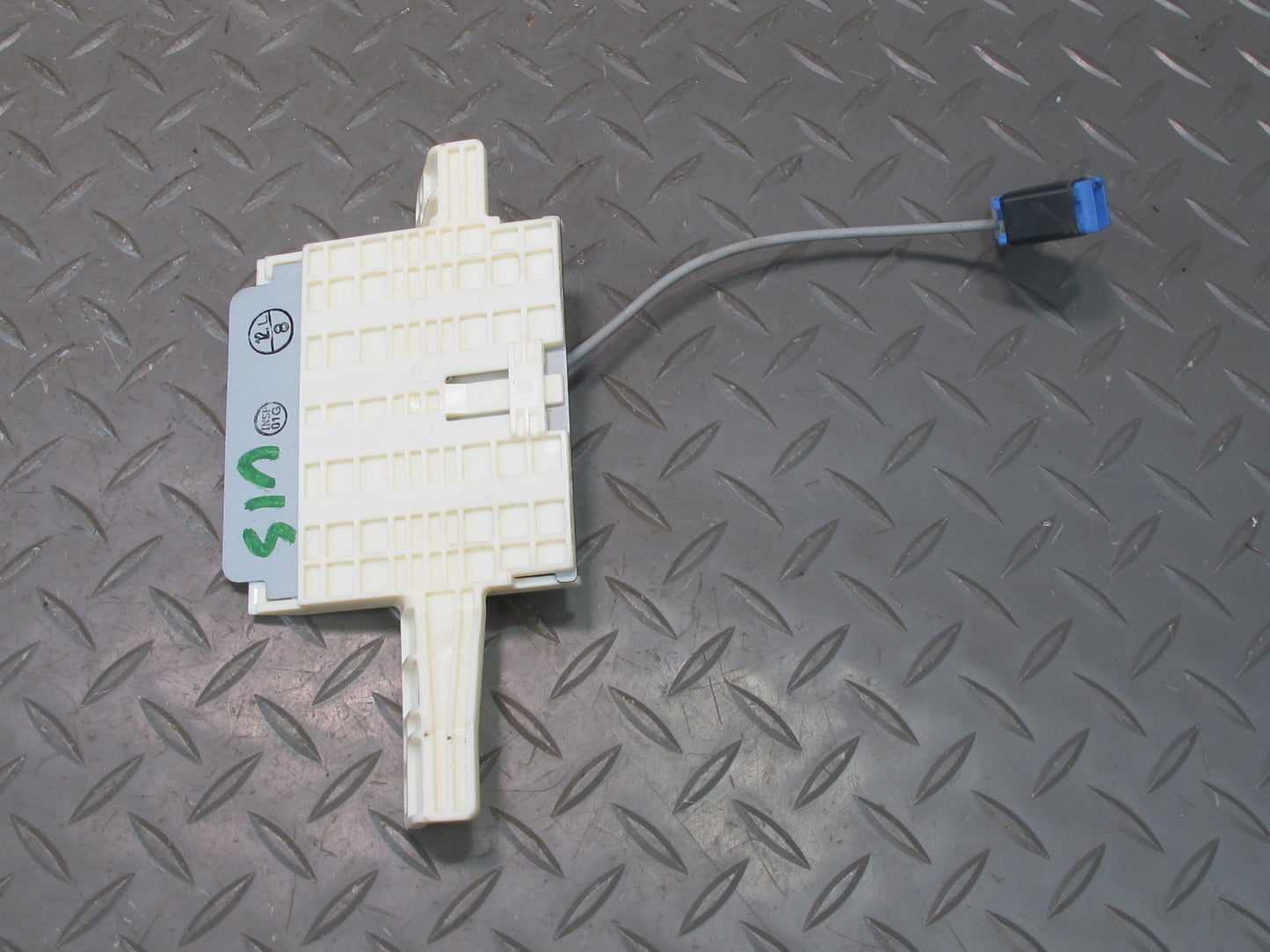 10-13 Lexus IS250 IS350 Conv GPS Navigation Antenna Module Unit 86860-53060 OEM