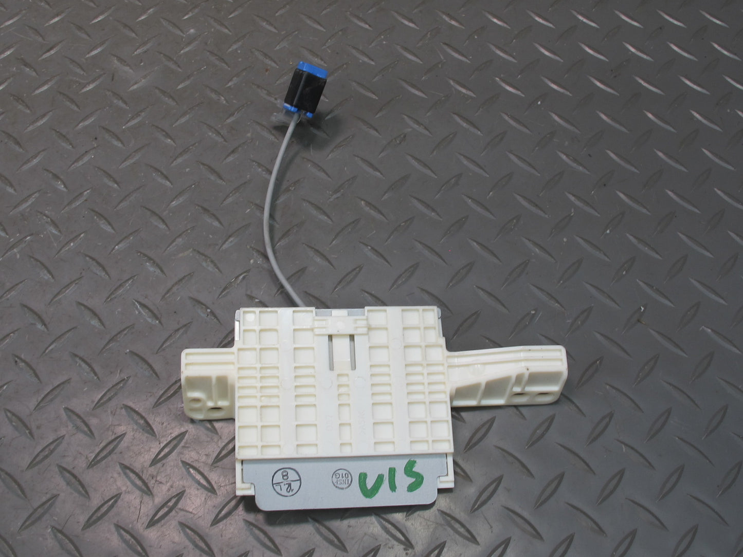 10-13 Lexus IS250 IS350 Conv GPS Navigation Antenna Module Unit 86860-53060 OEM