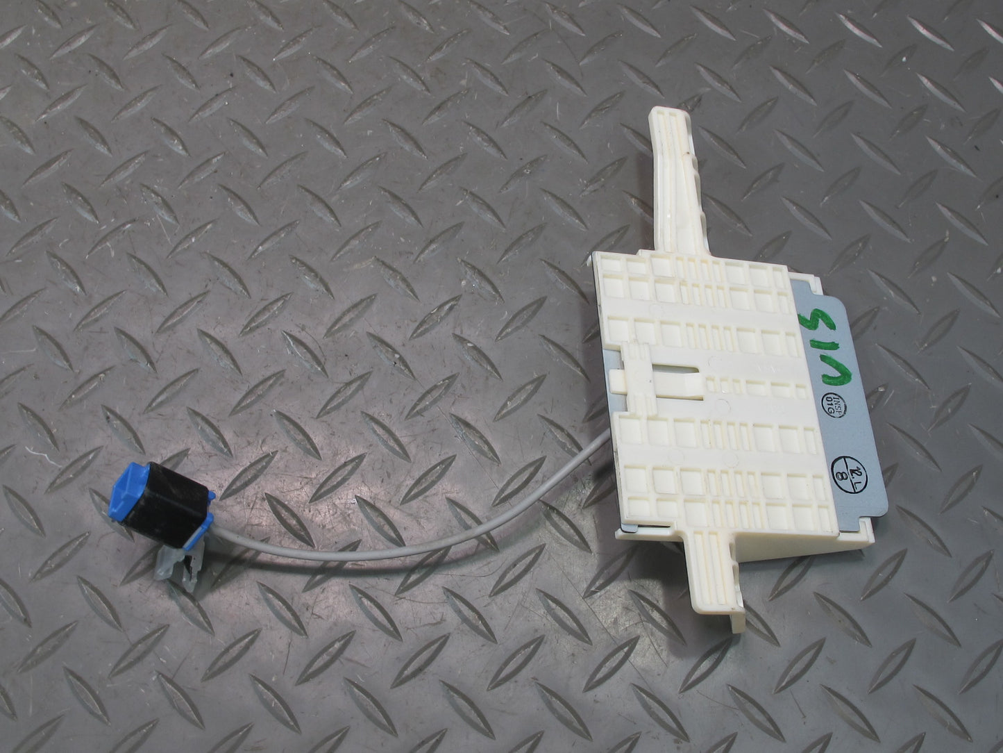 10-13 Lexus IS250 IS350 Conv GPS Navigation Antenna Module Unit 86860-53060 OEM