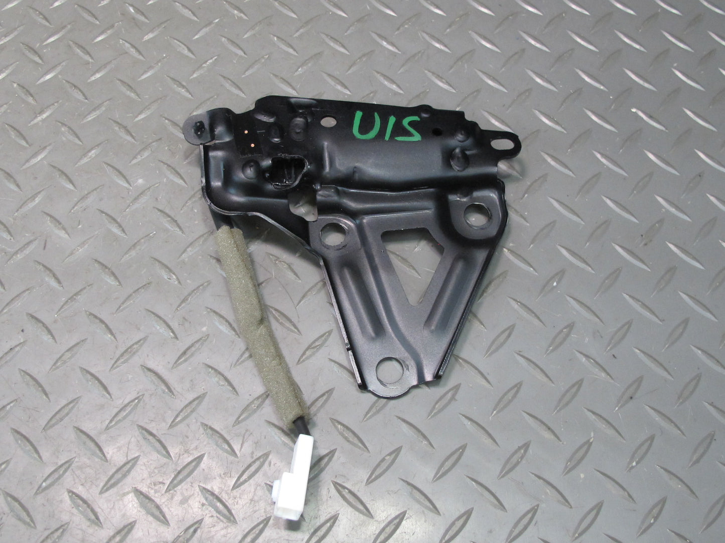 10-13 Lexus IS250 IS350 Convertible Set of 2 Front TOP Roof Lock Latch OEM