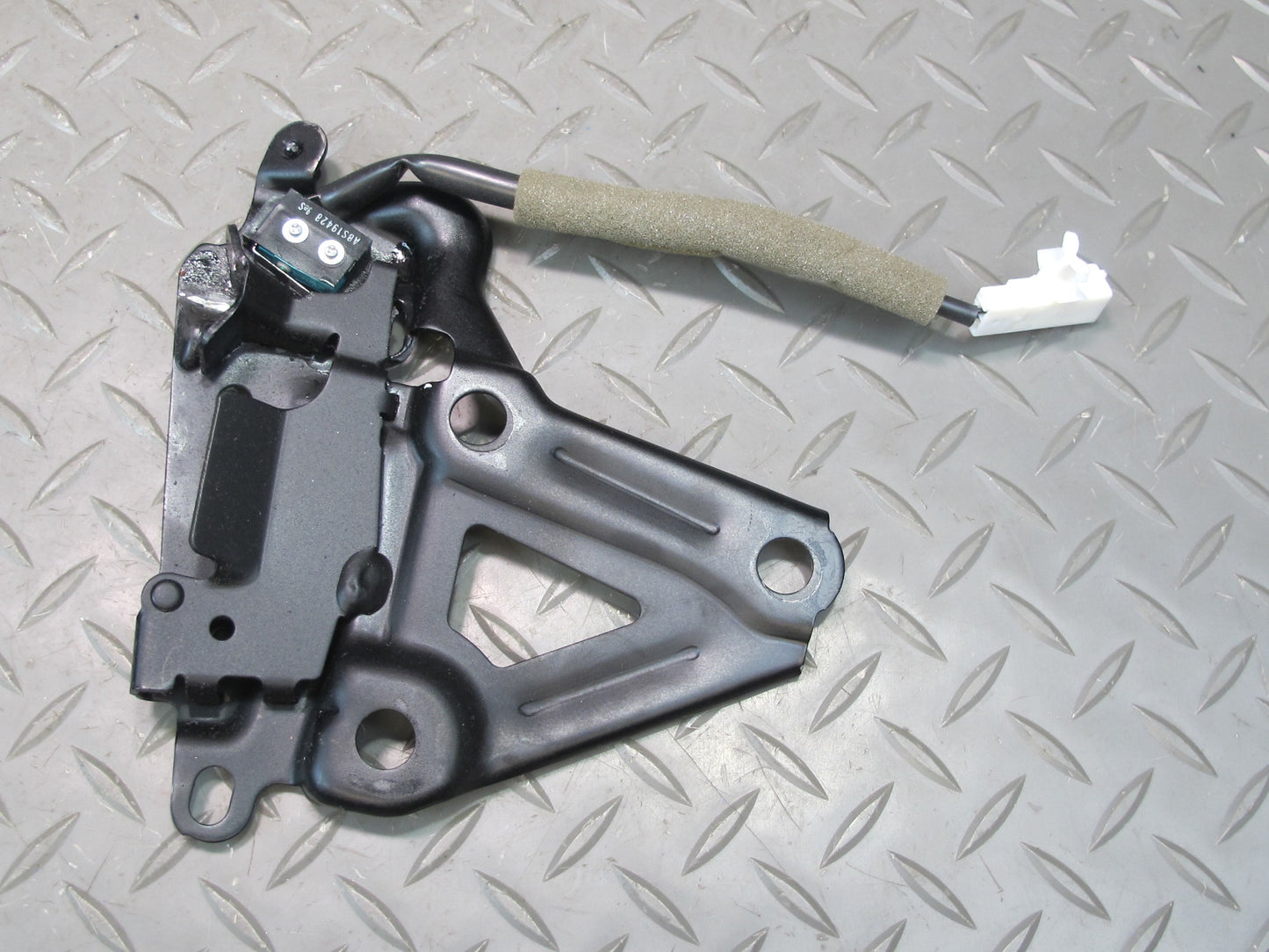 10-13 Lexus IS250 IS350 Convertible Set of 2 Front TOP Roof Lock Latch OEM