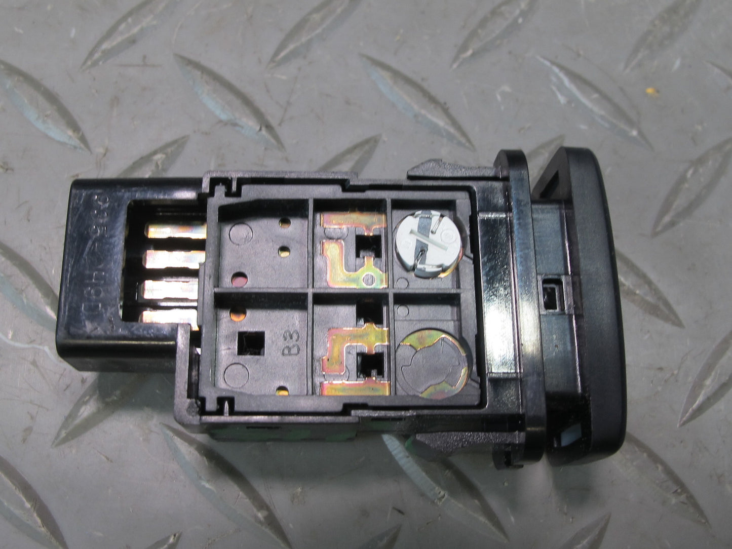 06-13 Lexus GSE20L IS350 IS250 Headlight Lamp Washer Switch Button OEM