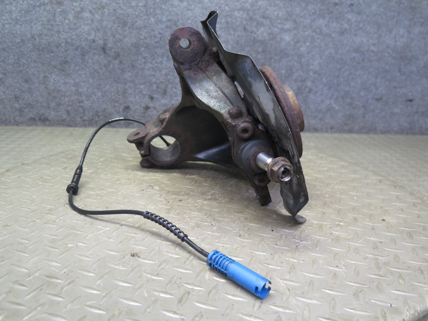 13-15 Mini Cooper R60 R61 AWD Front Right Spindle Knuckle Wheel Hub Bearing OEM