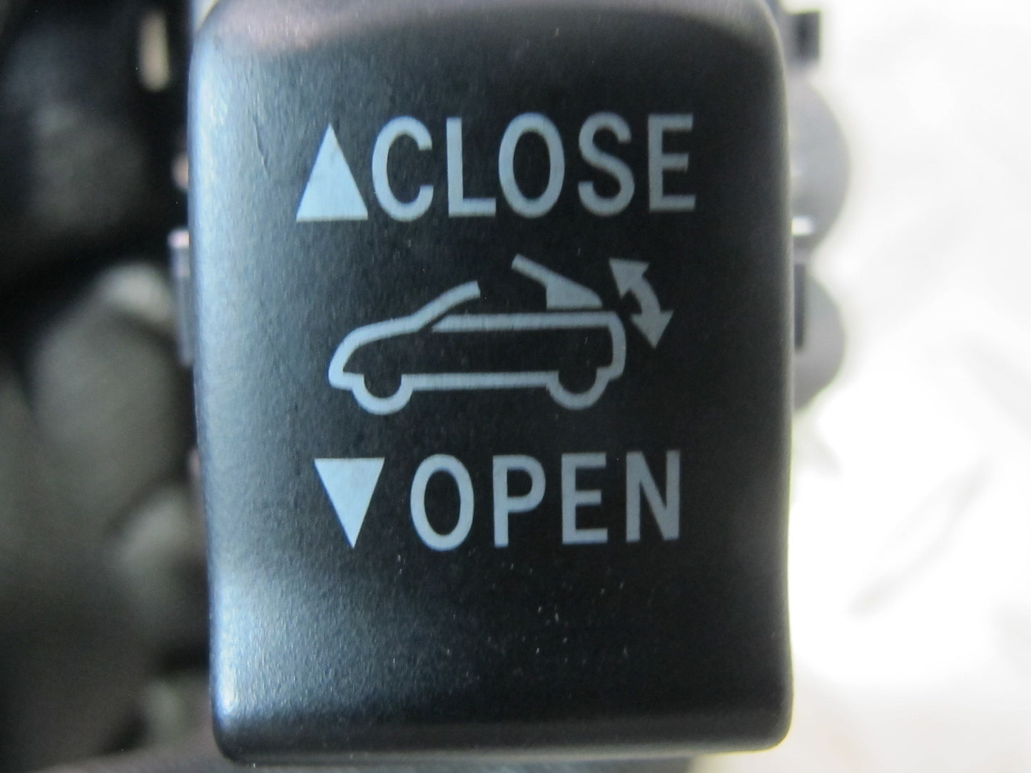 10-11 Lexus GSE20L IS350 IS250 Convertible TOP Roof Button Switch OEM