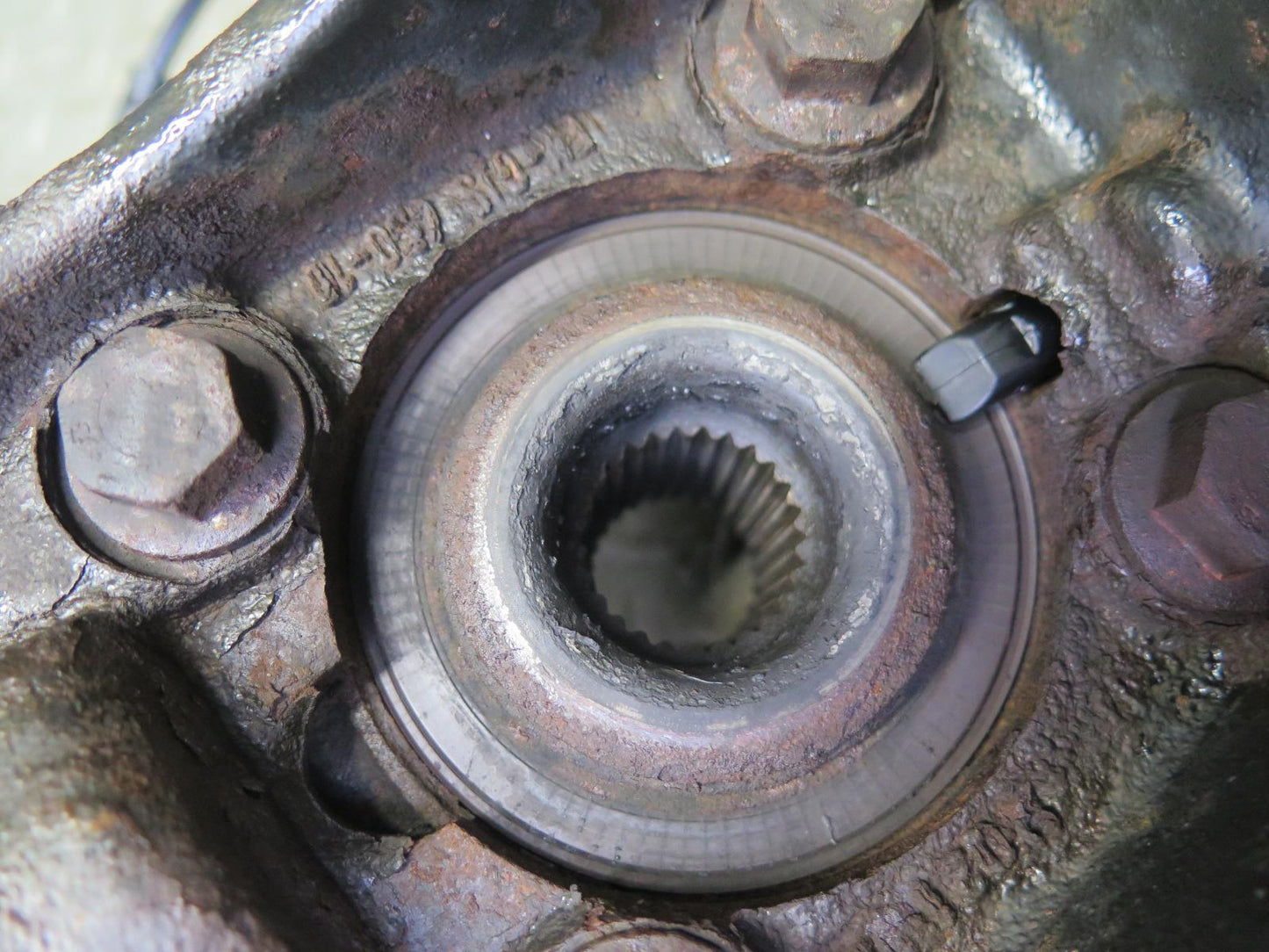 13-15 Mini Cooper R60 R61 AWD Front Right Spindle Knuckle Wheel Hub Bearing OEM