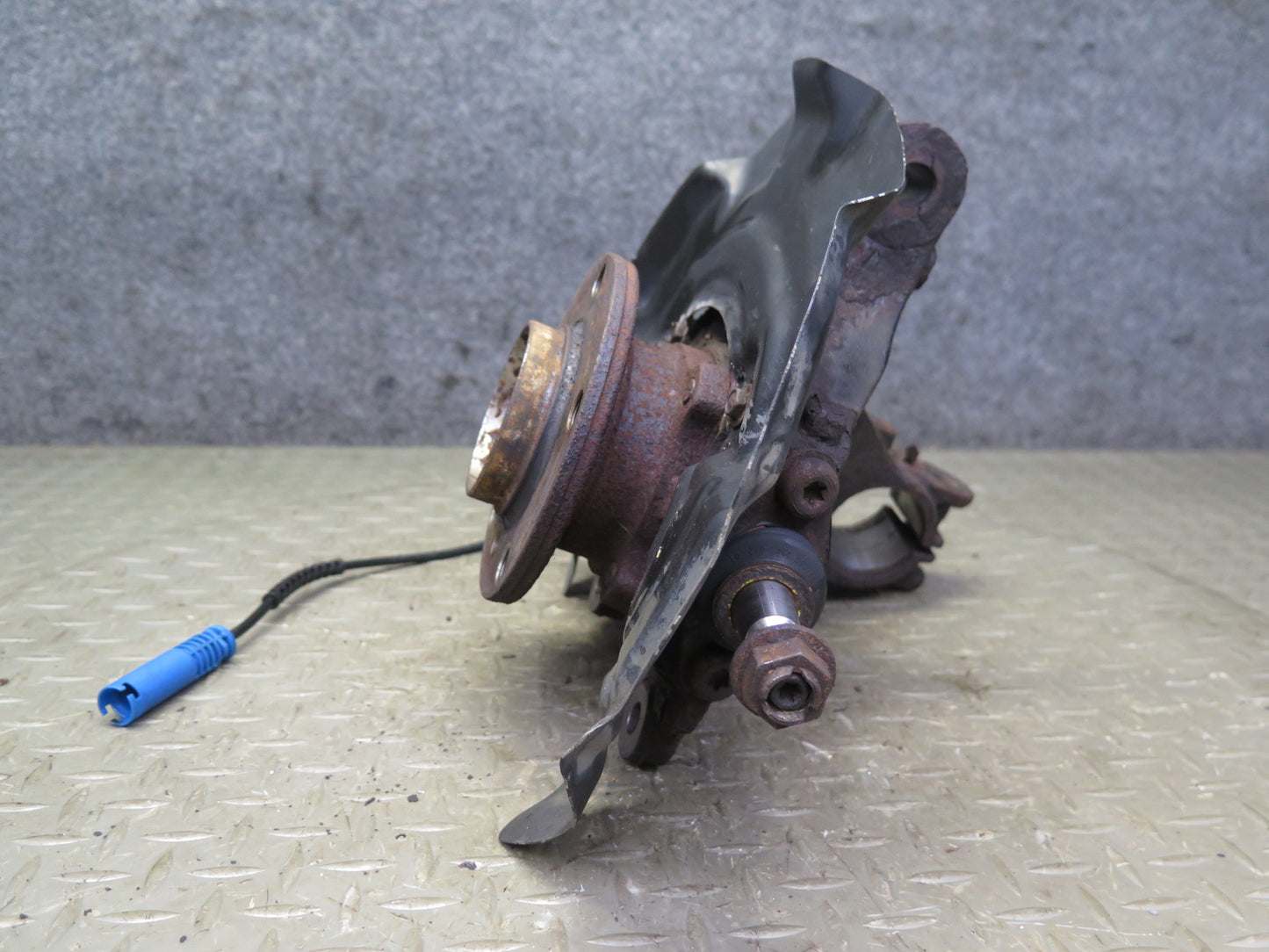 13-15 Mini Cooper R60 R61 AWD Front Left Spindle Knuckle Wheel Hub Bearing OEM