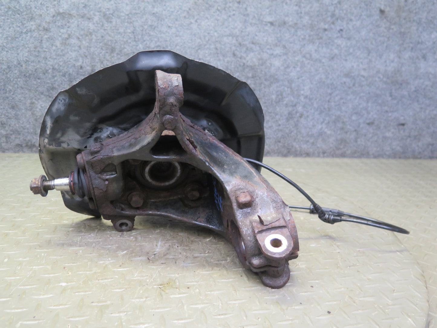 13-15 Mini Cooper R60 R61 AWD Front Left Spindle Knuckle Wheel Hub Bearing OEM