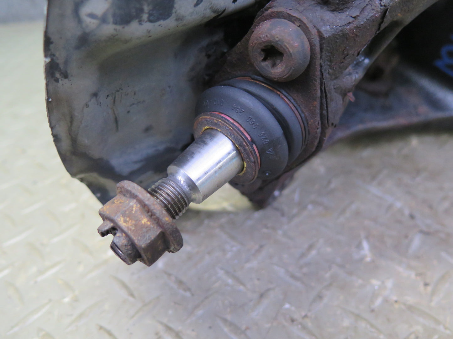 13-15 Mini Cooper R60 R61 AWD Front Left Spindle Knuckle Wheel Hub Bearing OEM