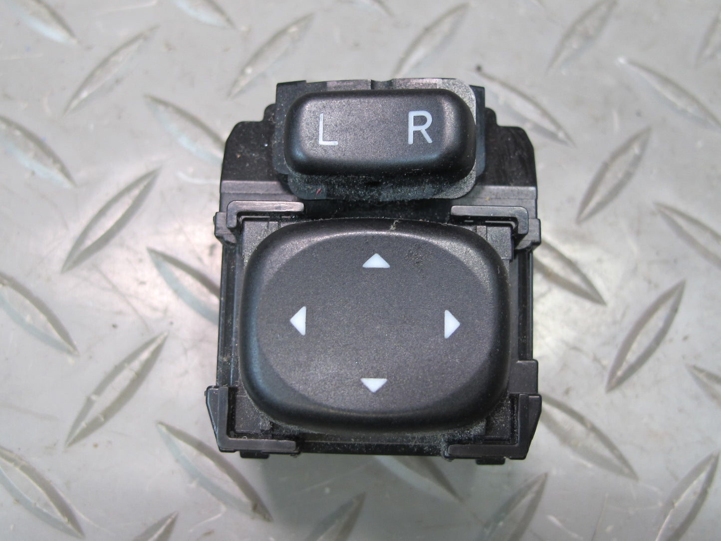 10-13 Lexus GSE20L IS350 IS250 Convertible Side View Mirror Adjust Switch OEM