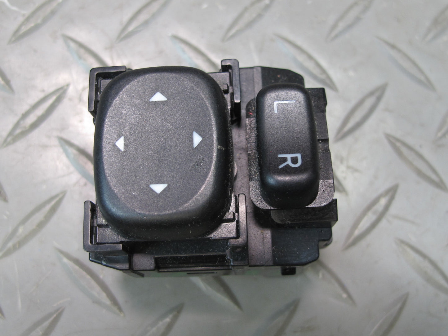 10-13 Lexus GSE20L IS350 IS250 Convertible Side View Mirror Adjust Switch OEM