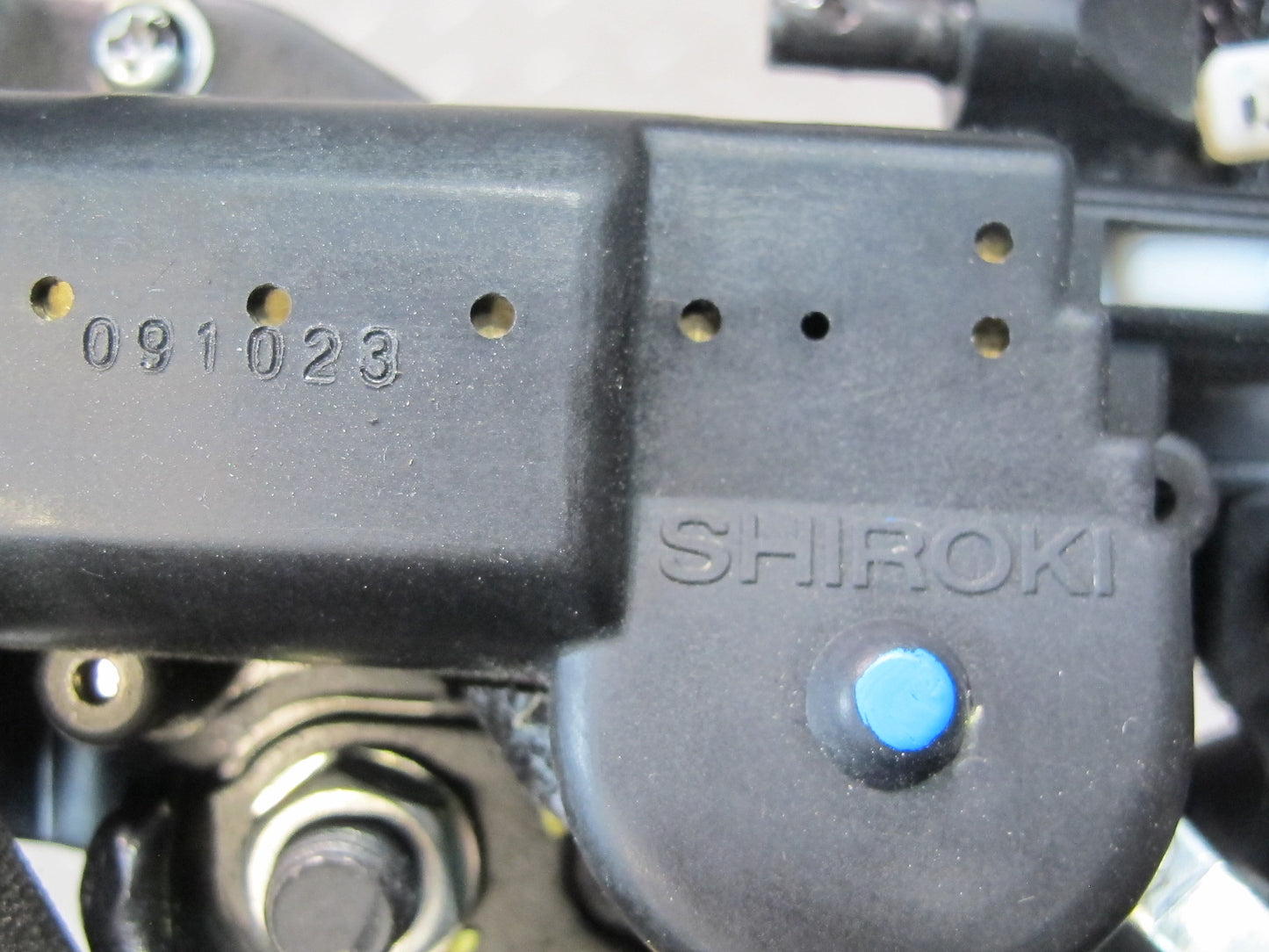 10-13 Lexus IS350 IS250 Convertible Rear Trunk Lid Lock Latch Actuator OEM