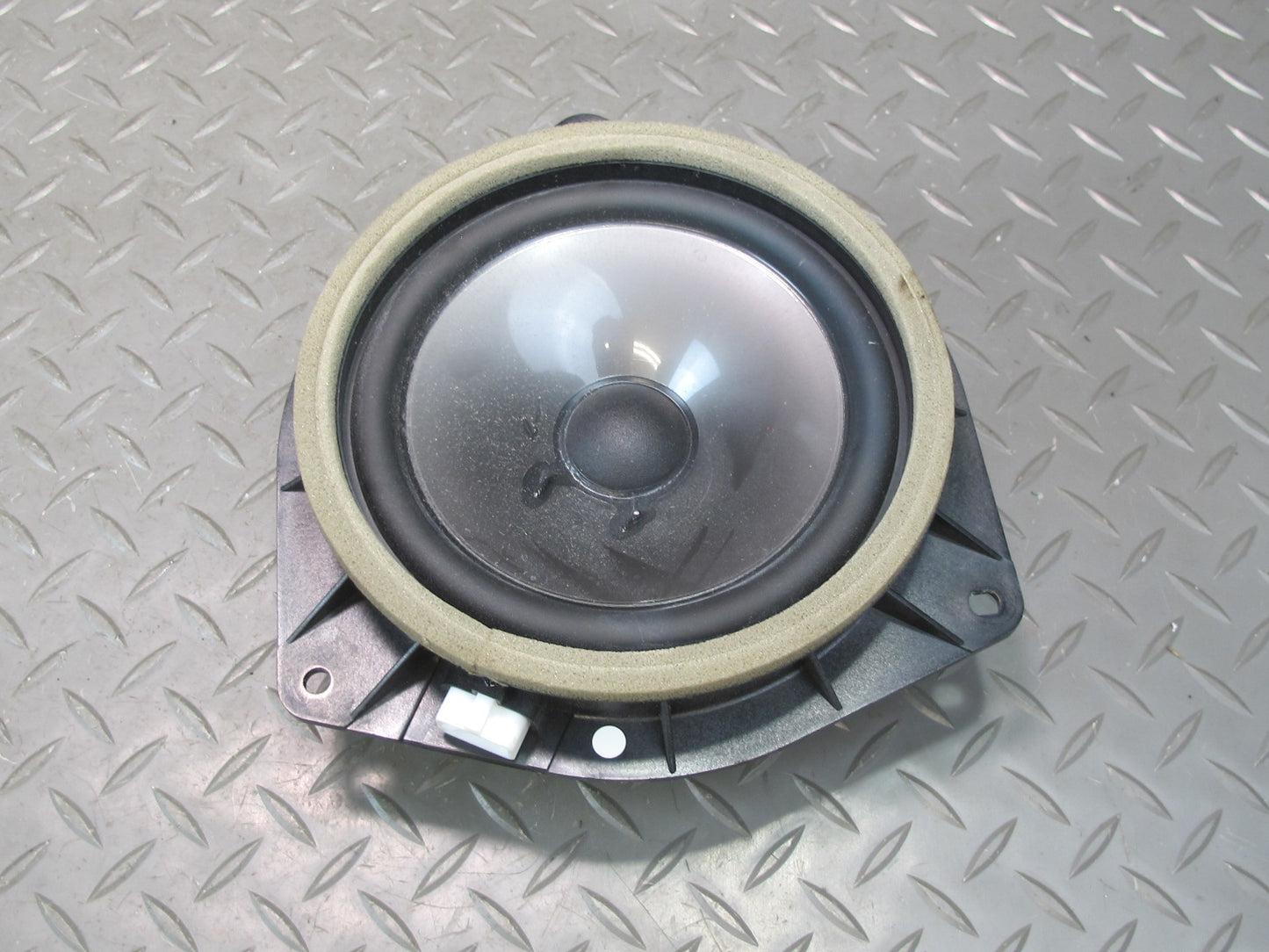 10-13 Lexus IS350 IS250 Convertible Set of 6 Left Right Door Tweeter Speaker OEM