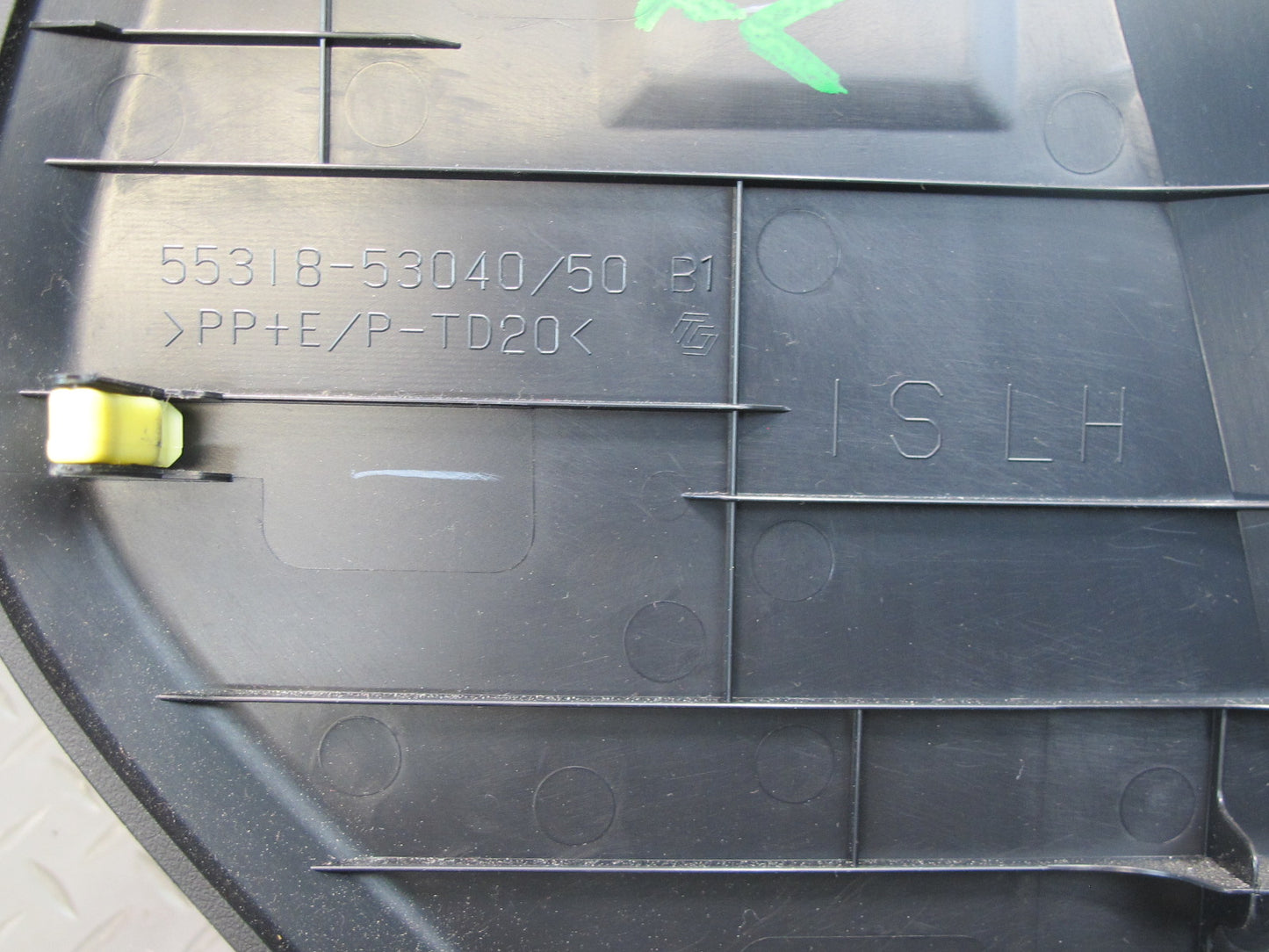 06-13 Lexus IS350 IS250 Set of 2 Left & Right Dash END Cap Trim Cover Black OEM