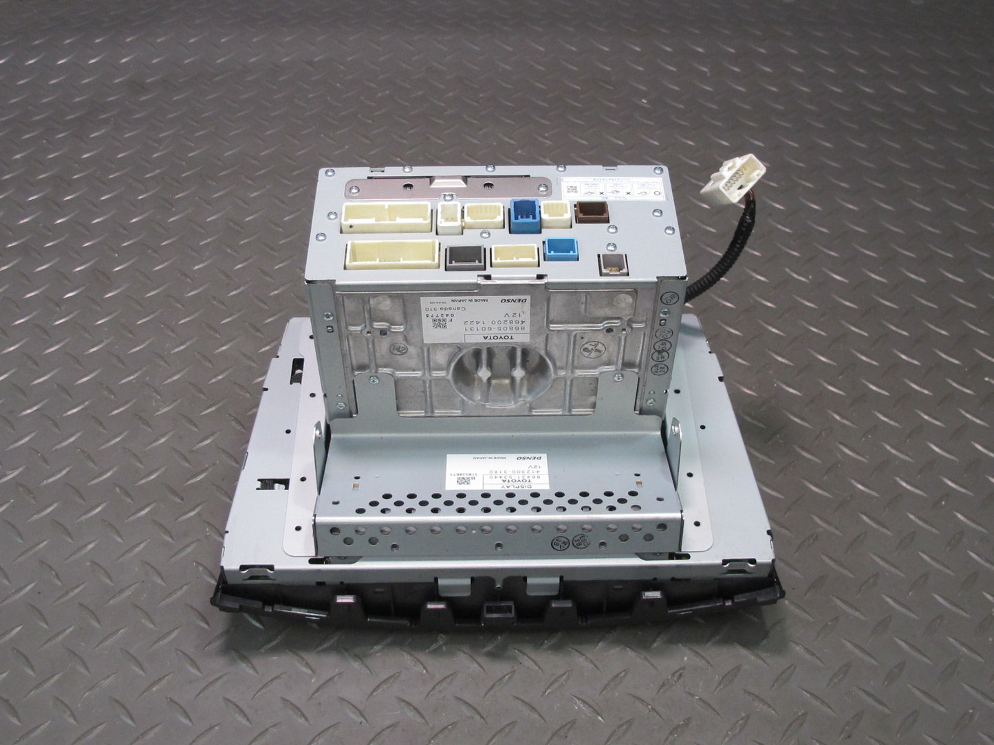 2010 Lexus IS350 IS250 GPS Navigation Display Screen Head Unit 86431-53440 OEM