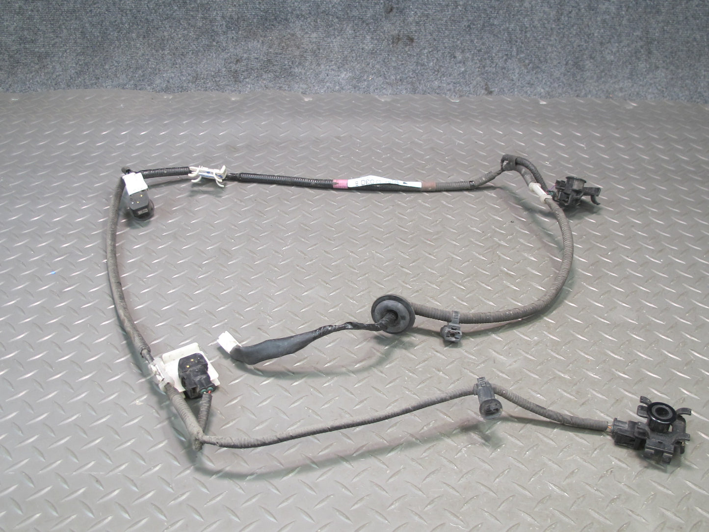 10-11 Lexus IS250 IS350 Conv Rear Bumper Parking Sensor w Wiring Harness OEM
