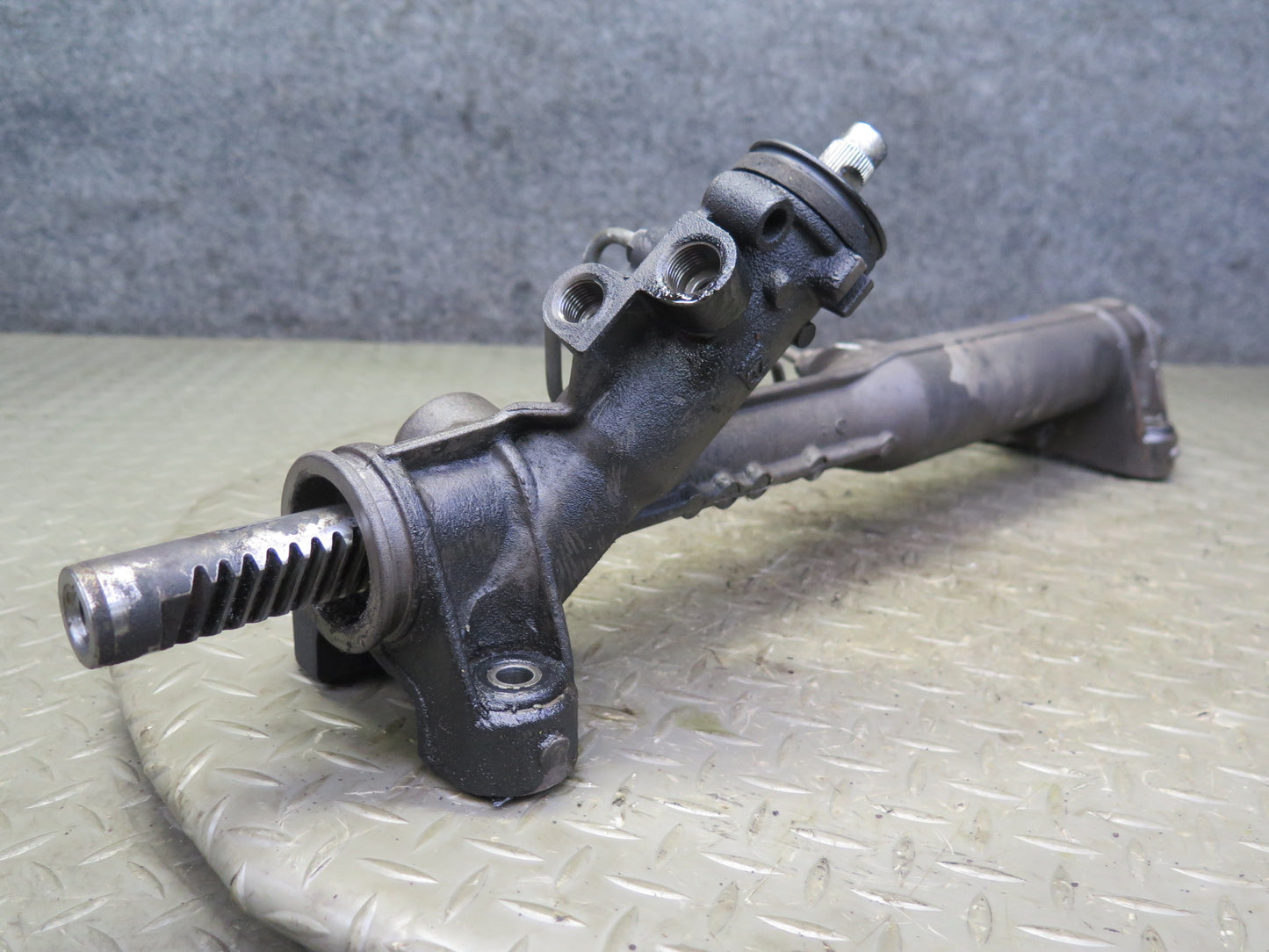 01-03 VW Eurovan T4 Power Steering Rack & Pinion 7D1422061A OEM