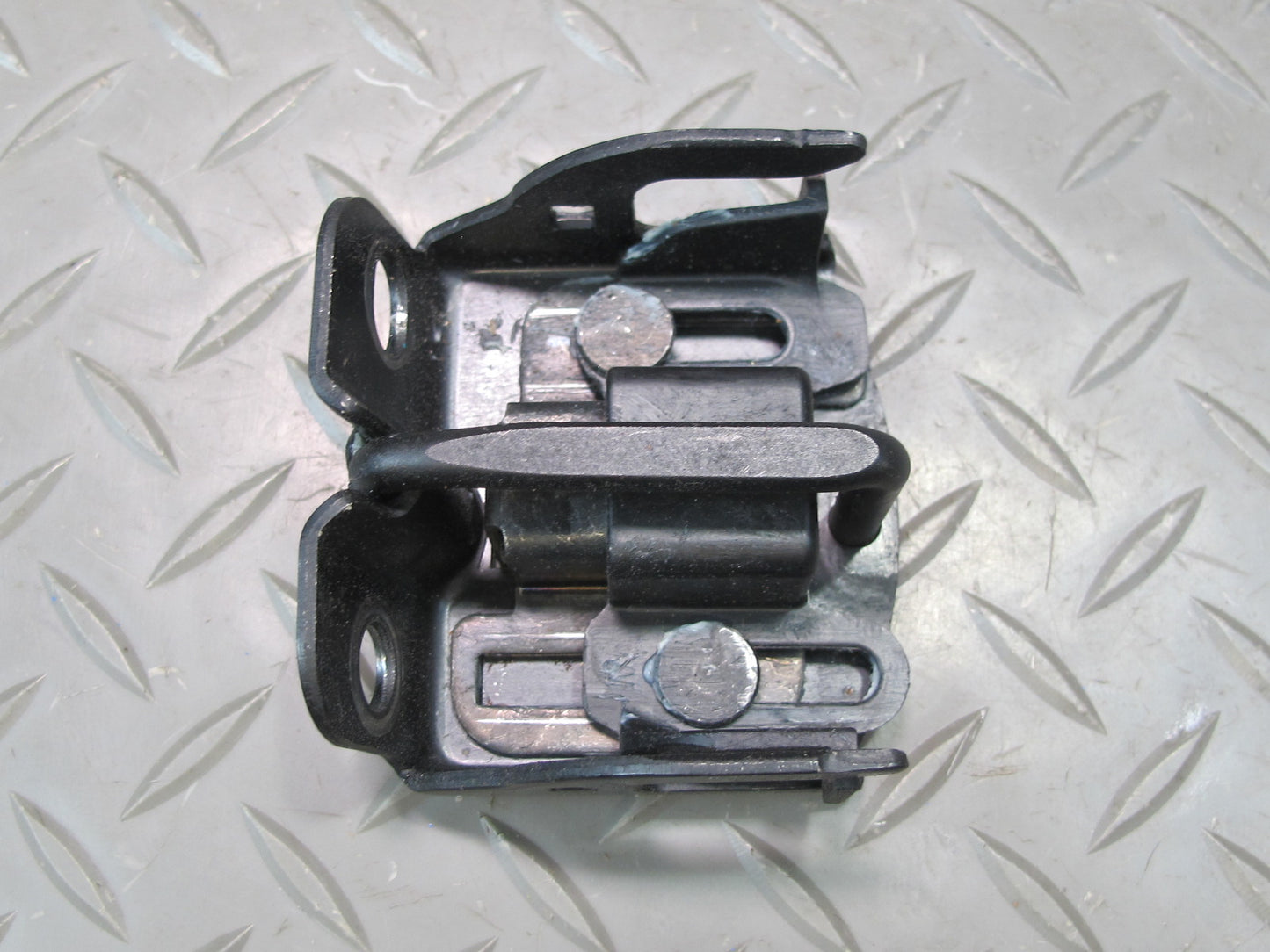 10-13 Lexus IS350 IS250 Convertible Rear Trunk Lid Mounted Lock Latch OEM