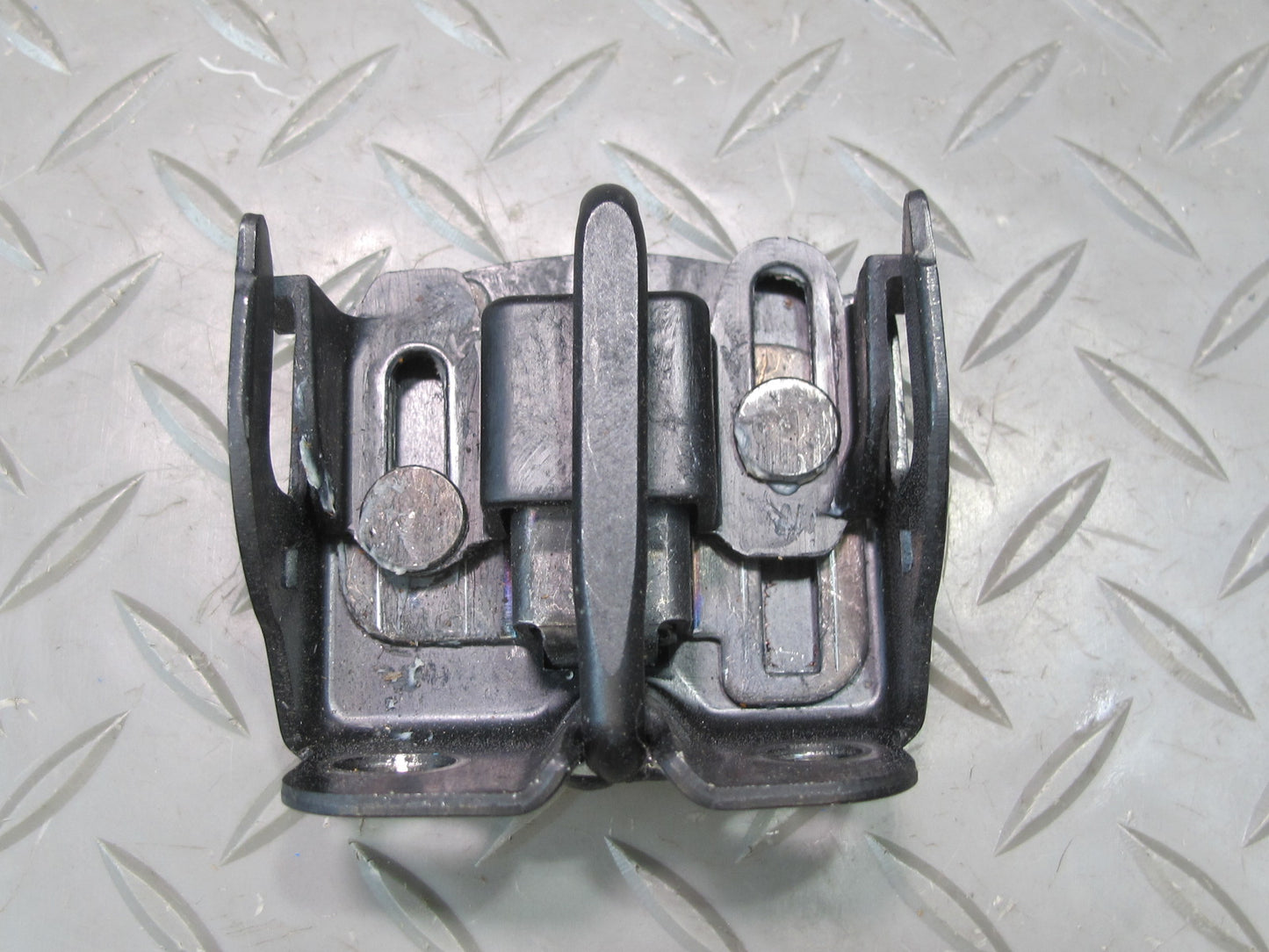 10-13 Lexus IS350 IS250 Convertible Rear Trunk Lid Mounted Lock Latch OEM