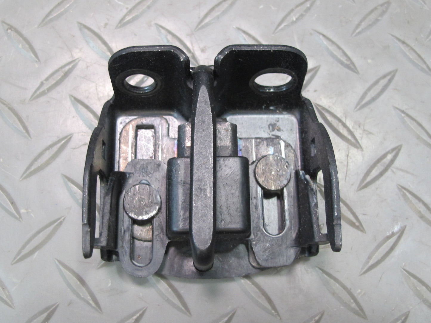 10-13 Lexus IS350 IS250 Convertible Rear Trunk Lid Mounted Lock Latch OEM