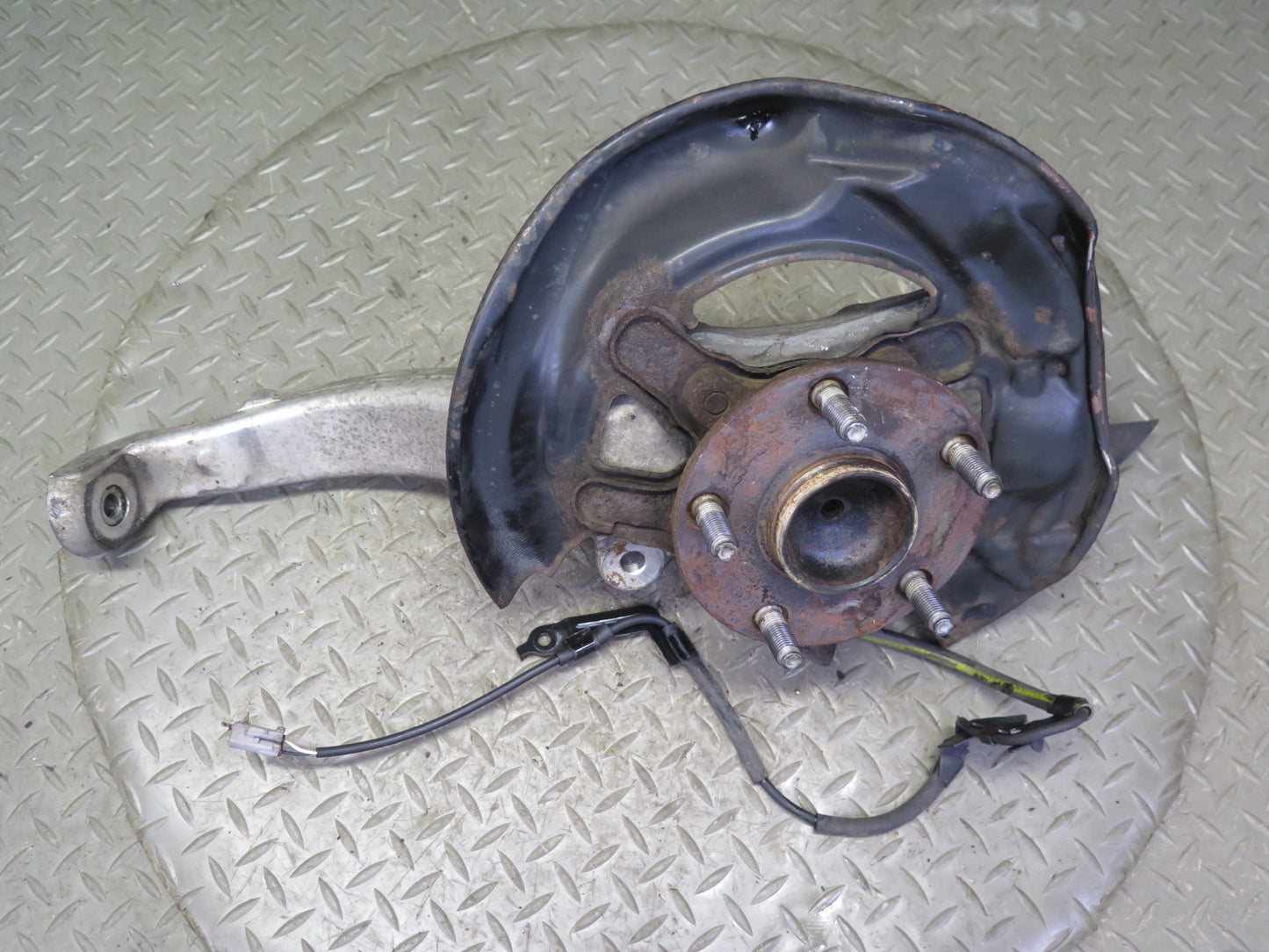 06-13 Lexus IS250 RWD Front Right Spindle Knuckle Wheel Hub Bearing 87K Mile OEM