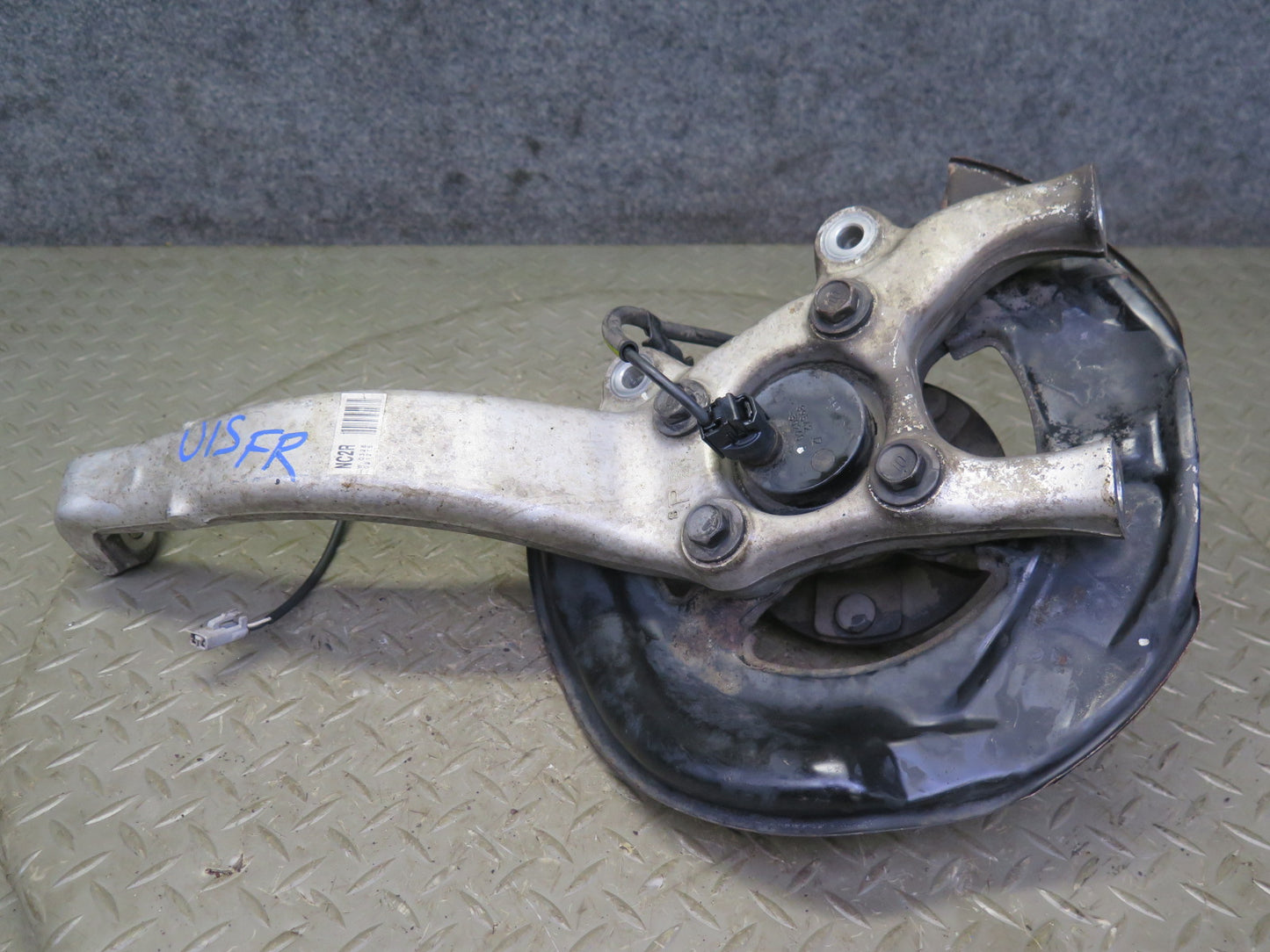 06-13 Lexus IS250 RWD Front Right Spindle Knuckle Wheel Hub Bearing 87K Mile OEM
