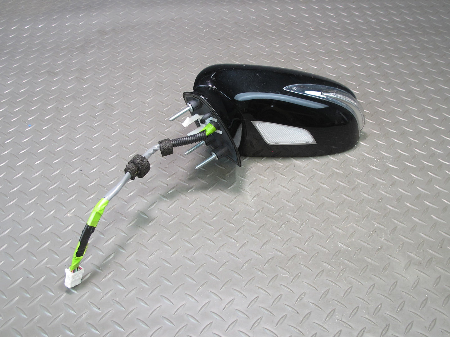 10-13 Lexus IS350 IS250 Convertible Front Left Side Exterior Door Mirror OEM