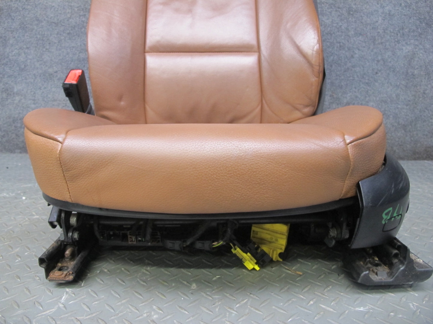 08-13 BMW E93 Convertible Front & Rear Leather Seat Bolster Set Saddle Brown OEM