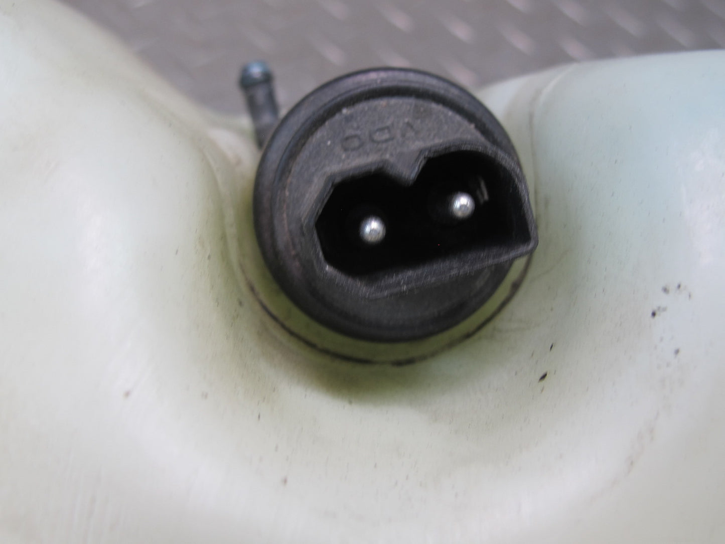 94-99 BMW E36 328iC Windshield Washer Fluid Reservoir Tank w Pump OEM